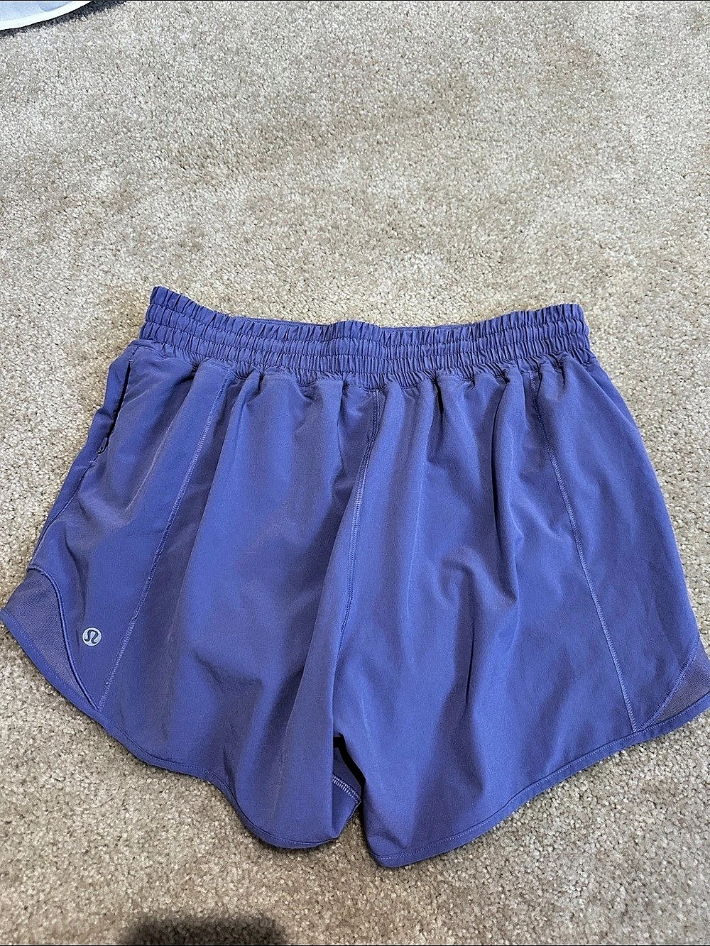 lululemon Hotty Hot Shorts High Rise 4 inch